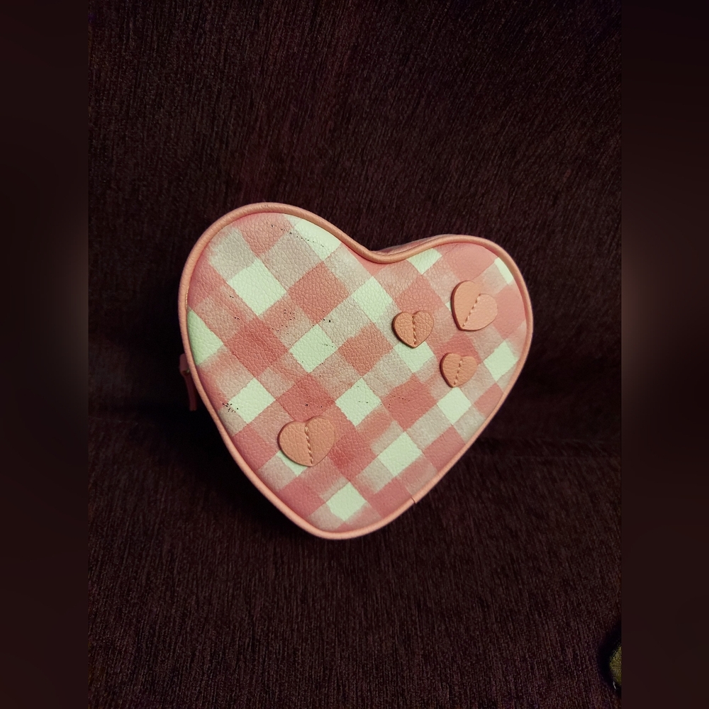 Gingham heart bag by bath and body works